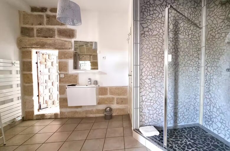Restored Stone Farmhouse in Petite Camargue - Bernis, France