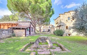 Restored Stone Farmhouse in Petite Camargue - Bernis, France