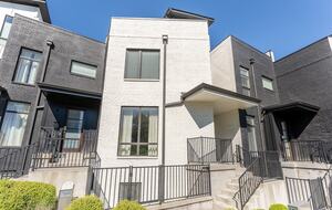 Wedgewood Rooftop Retreat - Nashville, Tennessee
