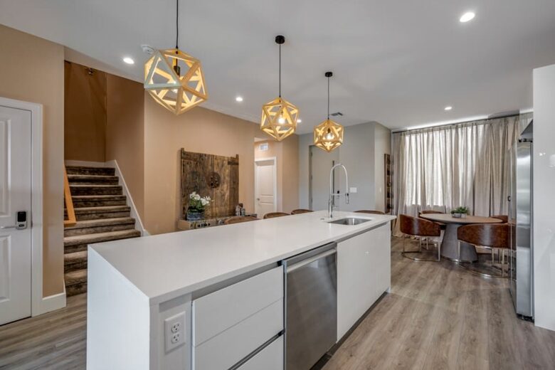 Luxury Townhome with Private Hot Tub Near Disney - Kissimmee, Florida