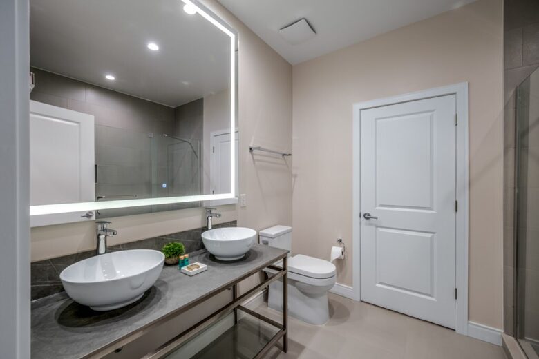 Luxury Townhome with Private Hot Tub Near Disney - Kissimmee, Florida
