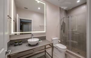 Luxury Townhome with Private Hot Tub Near Disney - Kissimmee, Florida