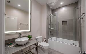 Luxury Townhome with Private Hot Tub Near Disney - Kissimmee, Florida