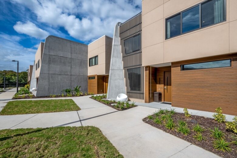 Luxury Townhome with Private Hot Tub Near Disney - Kissimmee, Florida