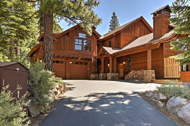 Northstar Mountain Retreat with Hot Tub & Walk to Ski Lift - Truckee, California