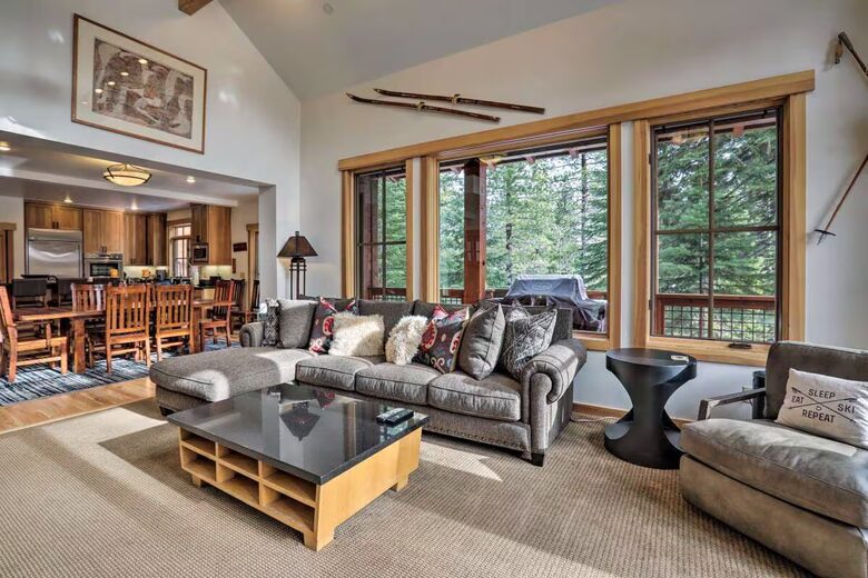 Northstar Mountain Retreat with Hot Tub & Walk to Ski Lift - Truckee, California