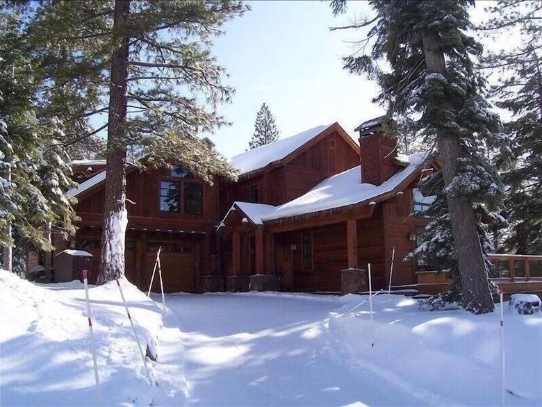 Northstar Mountain Retreat with Hot Tub & Walk to Ski Lift - Truckee, California