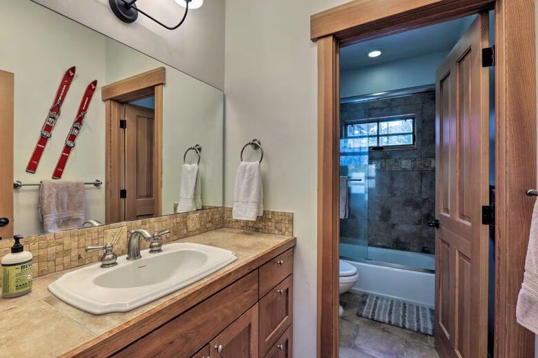 Northstar Mountain Retreat with Hot Tub & Walk to Ski Lift - Truckee, California