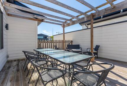 Wedgewood Rooftop Retreat - Nashville, Tennessee