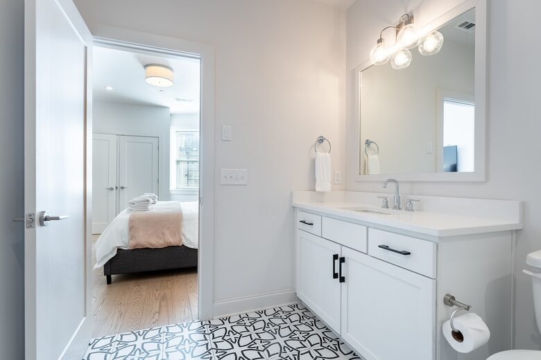 Wedgewood Rooftop Retreat - Nashville, Tennessee