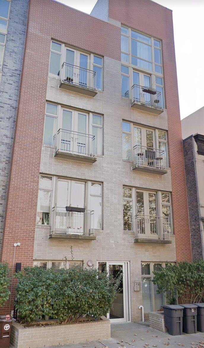 Clinton Hill Home with Office & Juliet Balcony - New York City, New York