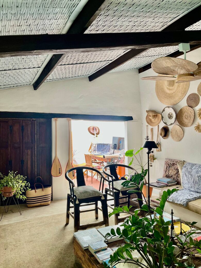 Coastal Garden Home in Ilhabela - Ilhabela, Brazil