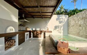Coastal Garden Home in Ilhabela - Ilhabela, Brazil