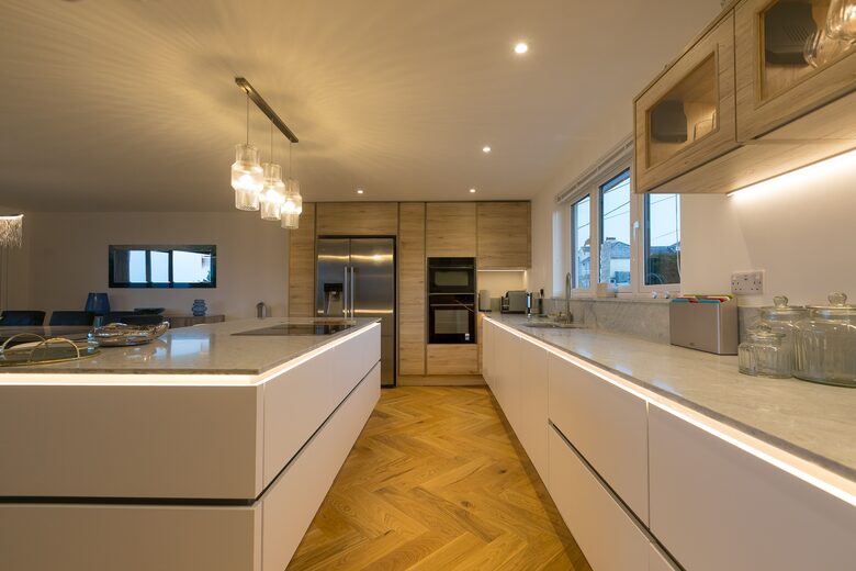 Contemporary Coastal Home with Panoramic Sea Views - St Ives, United Kingdom