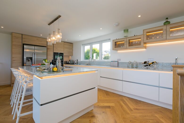 Contemporary Coastal Home with Panoramic Sea Views - St Ives, United Kingdom