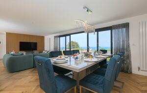 Contemporary Coastal Home with Panoramic Sea Views - St Ives, United Kingdom