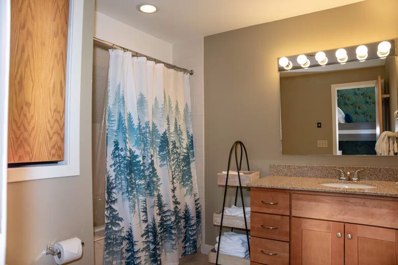 Fall Line Condo Near Killington Slopes - Killington, Vermont