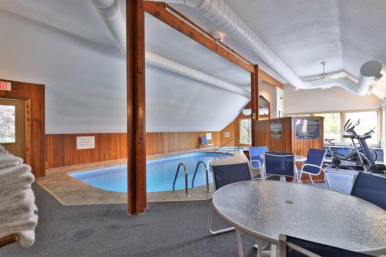 Fall Line Condo Near Killington Slopes - Killington, Vermont