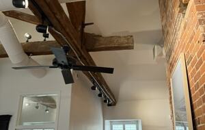 Storico loft in pietra calcarea nel centro di Kingston - Kingston, Canada