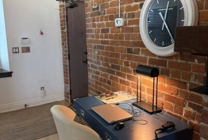 Historic Limestone Loft in Downtown Kingston - Kingston, Canada