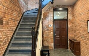 Storico loft in pietra calcarea nel centro di Kingston - Kingston, Canada