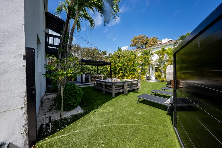 Miami MiMo Retreat with Shared Wellness Garden - Miami, Florida