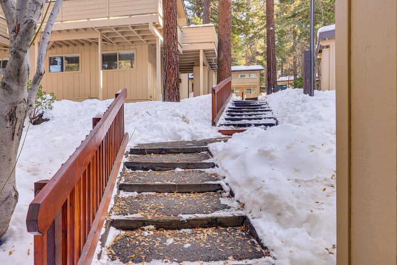 Mountain Retreat Near Lake Tahoe & Diamond Peak - Incline Village, Nevada