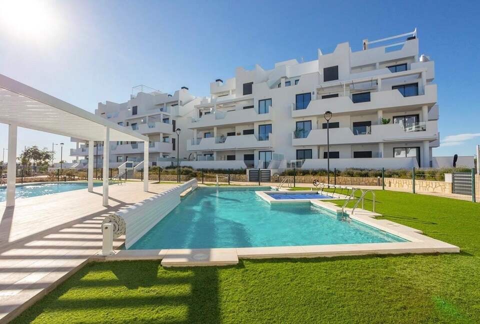 Santa Rosalía Poolside Residence - Torre Pacheco, Spain