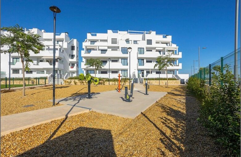 Santa Rosalía Poolside Residence - Torre Pacheco, Spain