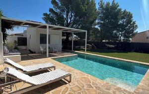 Coastal Chalet with Poolside Studio - L'Ametlla de Mar, Spain