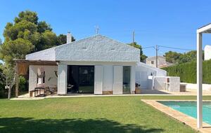 Coastal Home with Poolside Studio - L'Ametlla de Mar, Spain