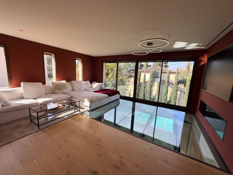 Contemporary Garden Residence in Central Aix - Aix-en-Provence, France