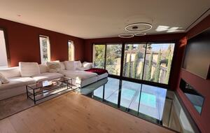 Contemporary Garden Residence in Central Aix - Aix-en-Provence, France