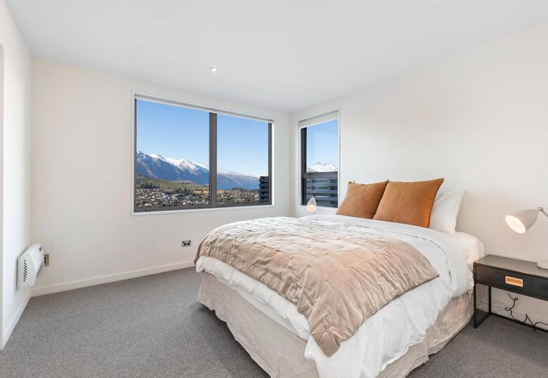 Elevated Alpine Residence Overlooking The Remarkables - Queenstown, New Zealand