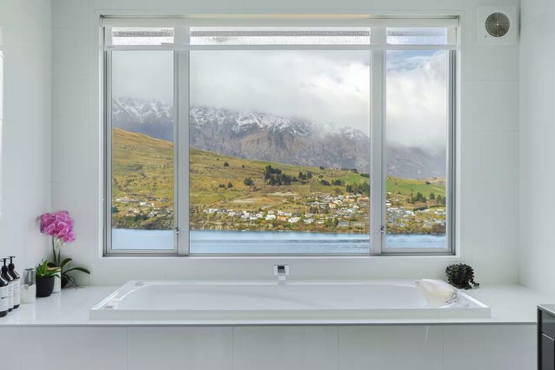 Elevated Alpine Residence Overlooking The Remarkables - Queenstown, New Zealand