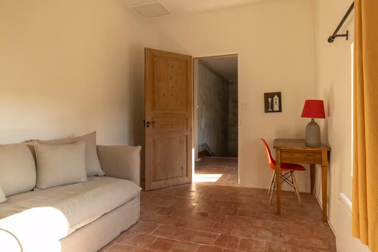Historic French Winegrower's House Near Narbonne - Salles-d'Aude, France