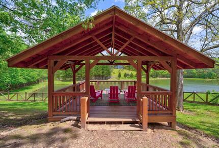 Morganton Mountain Event Retreat Near Blue Ridge - Morganton, Georgia