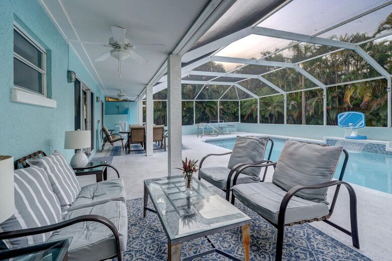 Holmes Beach Pool Retreat - Holmes Beach, Florida