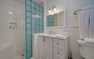 Anna Maria Island Pool Retreat - Holmes Beach, Florida