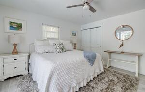 Anna Maria Island Pool Retreat - Holmes Beach, Florida