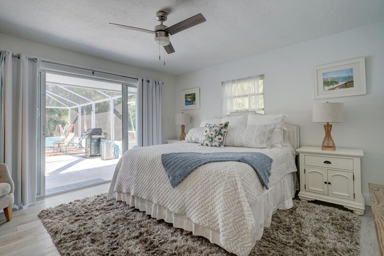 Holmes Beach Pool Retreat - Holmes Beach, Florida