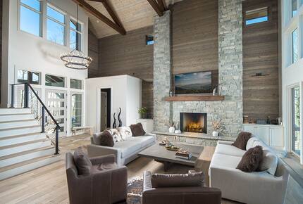 Elevated Mountain Escape with Endless Blue Ridge Views - Banner Elk, North Carolina