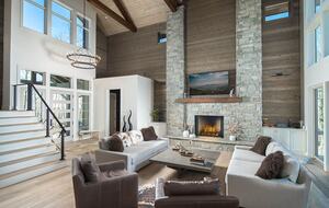Elevated Mountain Escape with Endless Blue Ridge Views - Banner Elk, North Carolina