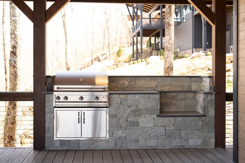 Elevated Mountain Escape with Endless Blue Ridge Views - Banner Elk, North Carolina