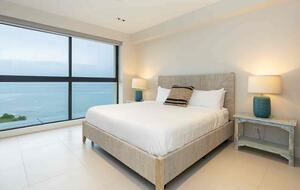 Punta Caelo Penthouse with Private Rooftop Pool - San Carlos District, Panama