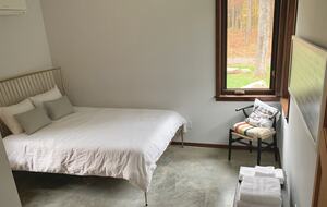 Modern Catskills Riverhouse Near Hunter Mountain - Cairo, New York