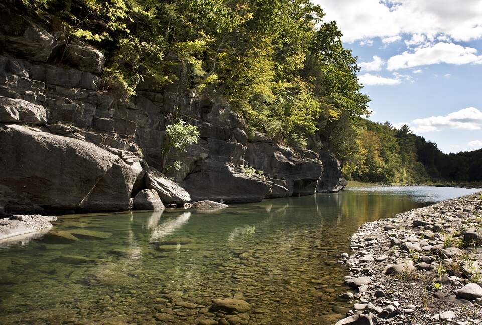 Modern Catskills Riverhouse Near Hunter Mountain - Cairo, New York