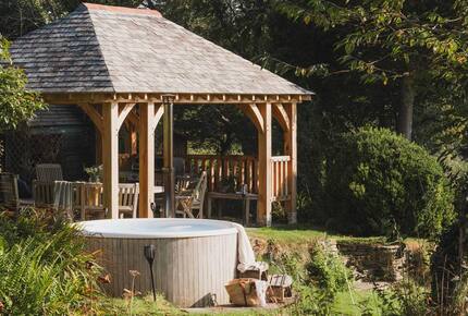 Lanherne | Cornish Country House Chic - Vale of Lanherne, Cornwall, United Kingdom