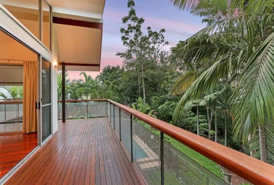 Red Peak Rainforest House - Cairns, Australia