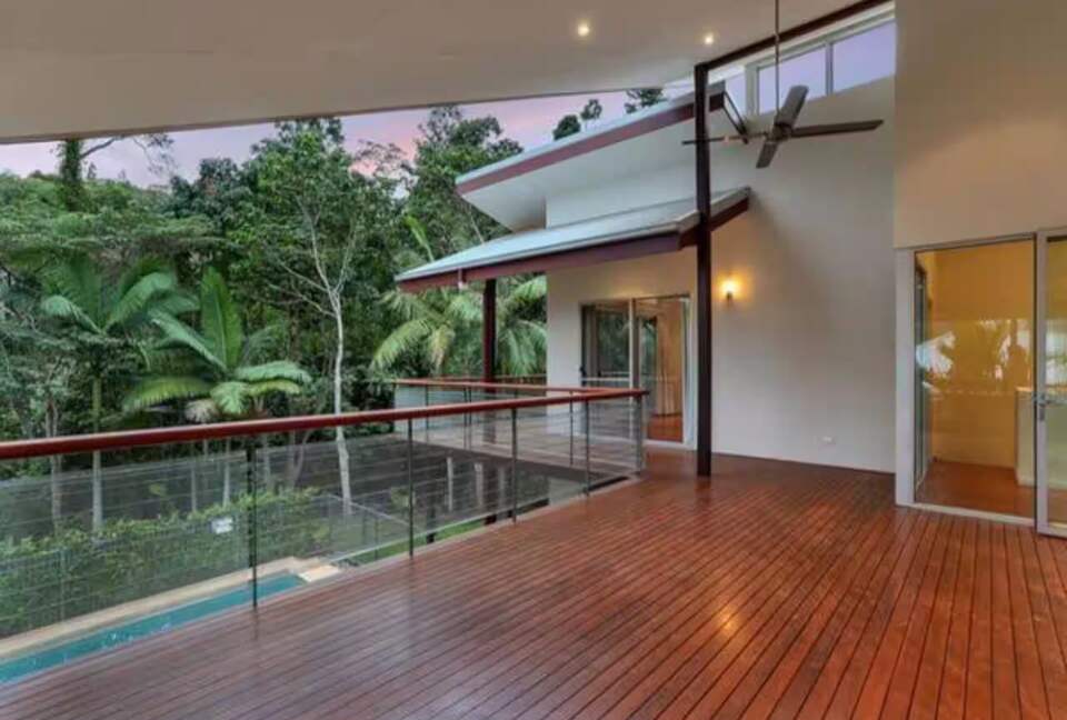 Red Peak Rainforest House - Cairns, Australia